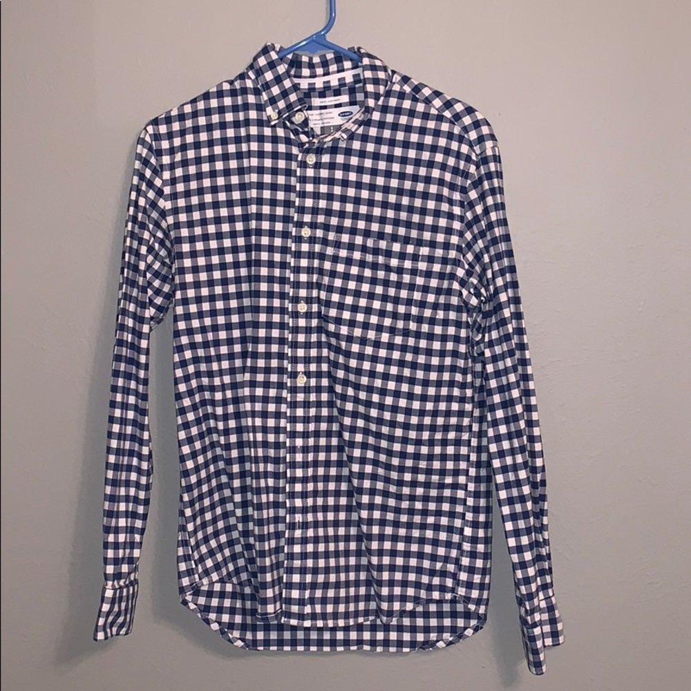 Men’s long sleeve button down
